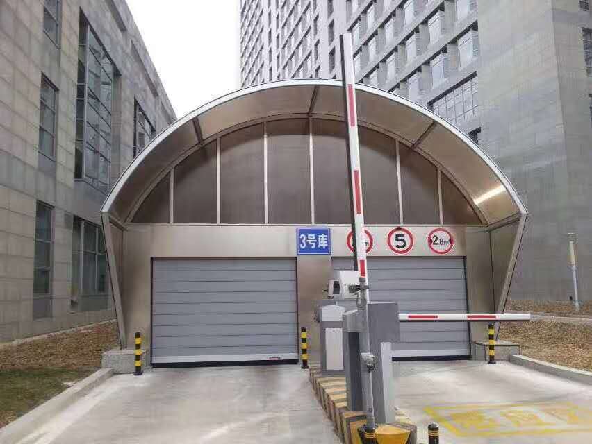 地下车库快速门